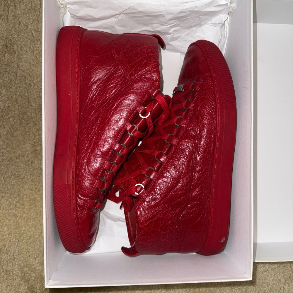 Authentic Balenciaga arena high ‘Shiny Red’ size 43 (10 i!)